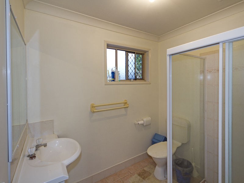 Seventeen Mile Rocks QLD 4073