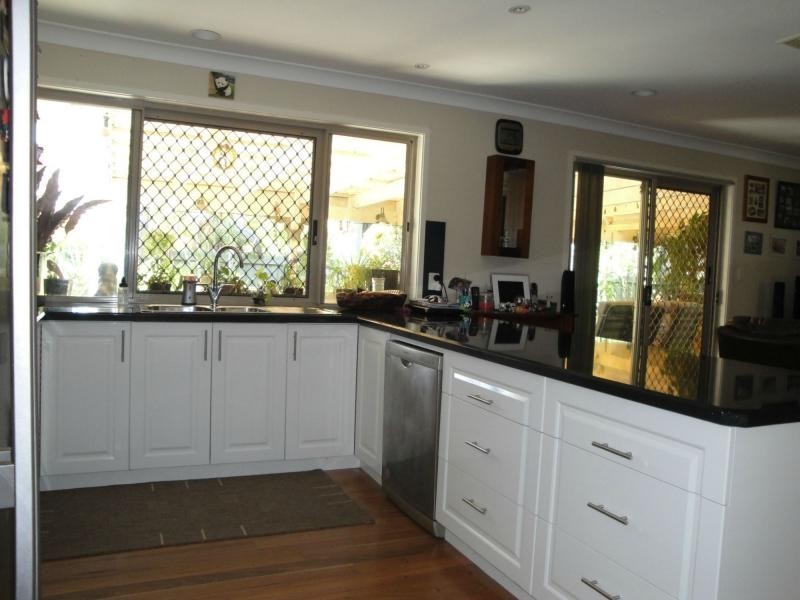 2 Cotter Crescent, Riverhills QLD 4074