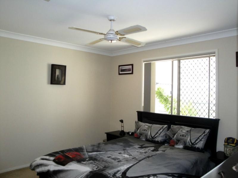 2 Cotter Crescent, Riverhills QLD 4074