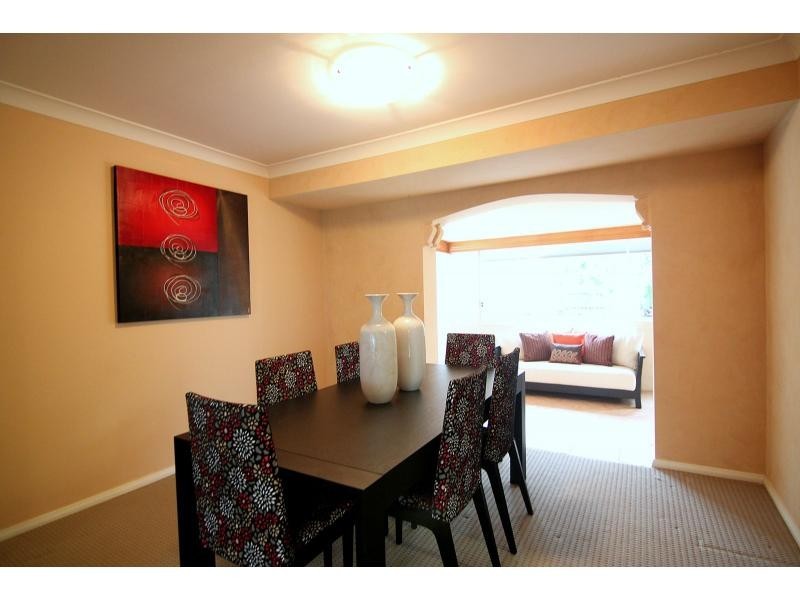 1 Timaru Close, Westlake QLD 4074