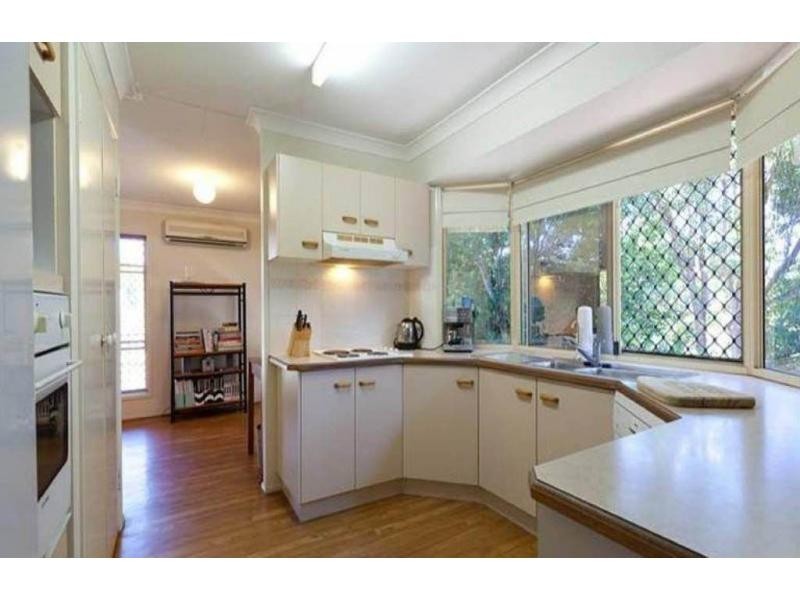 21 Woodrose Crescent, Sinnamon Park QLD 4073