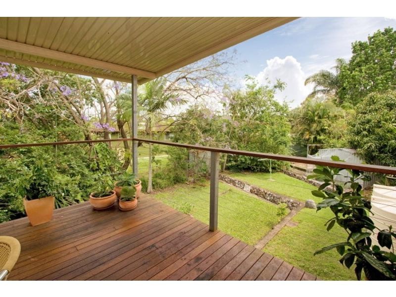 98 Tavistock Street, Oxley QLD 4075