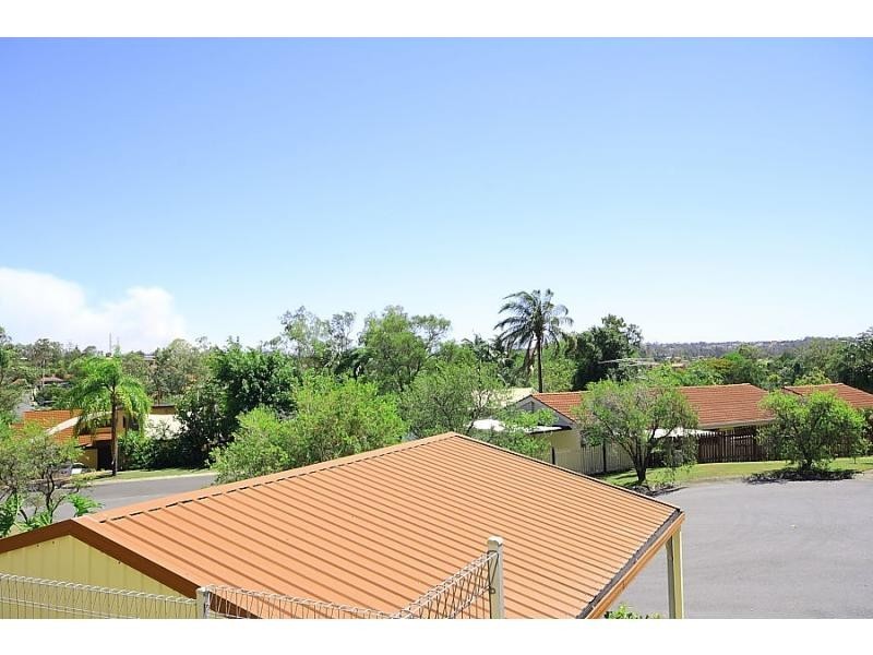 5 Oron Close, Westlake QLD 4074