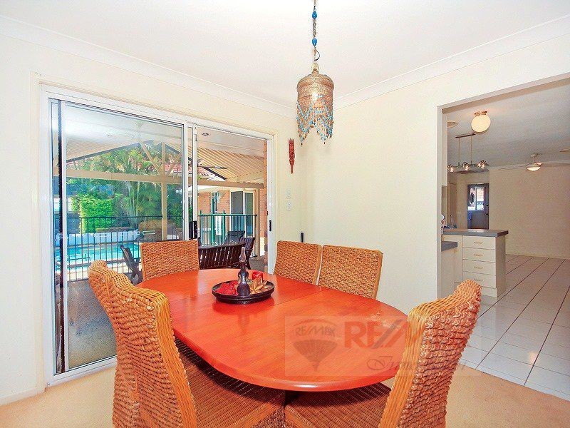 496 Westlake Drive, Riverhills QLD 4074