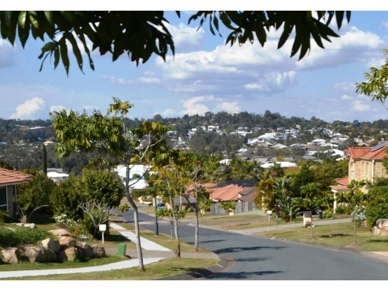 Sinnamon Park QLD 4073