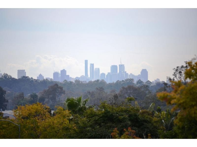 Sinnamon Park QLD 4073