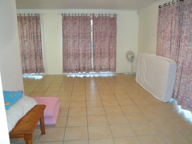 108 Hazelton Street, Riverhills QLD 4074