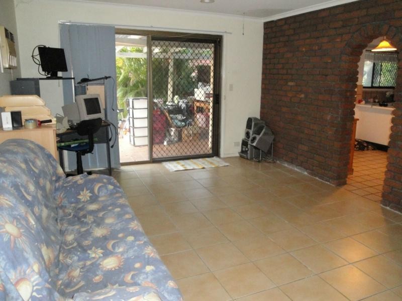 108 Hazelton Street, Riverhills QLD 4074