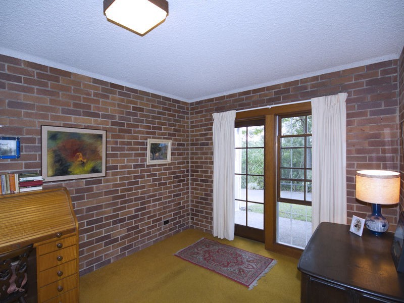 Mount Ommaney QLD 4074