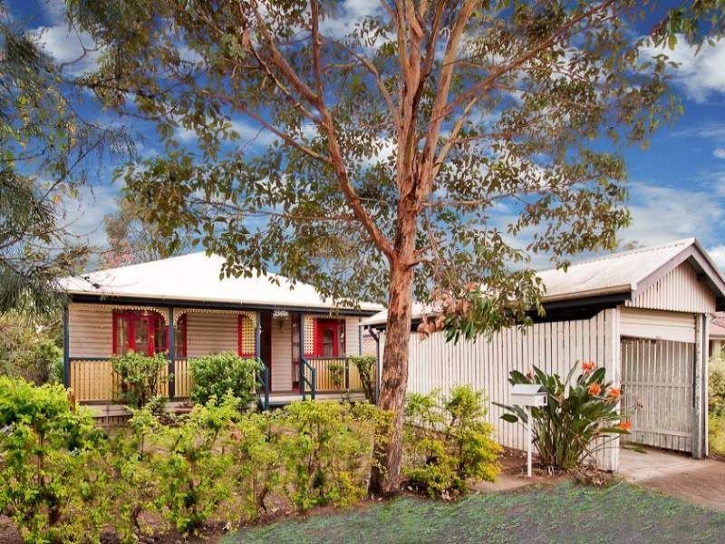 6 Popondetta Pl Street, Darra QLD 4076