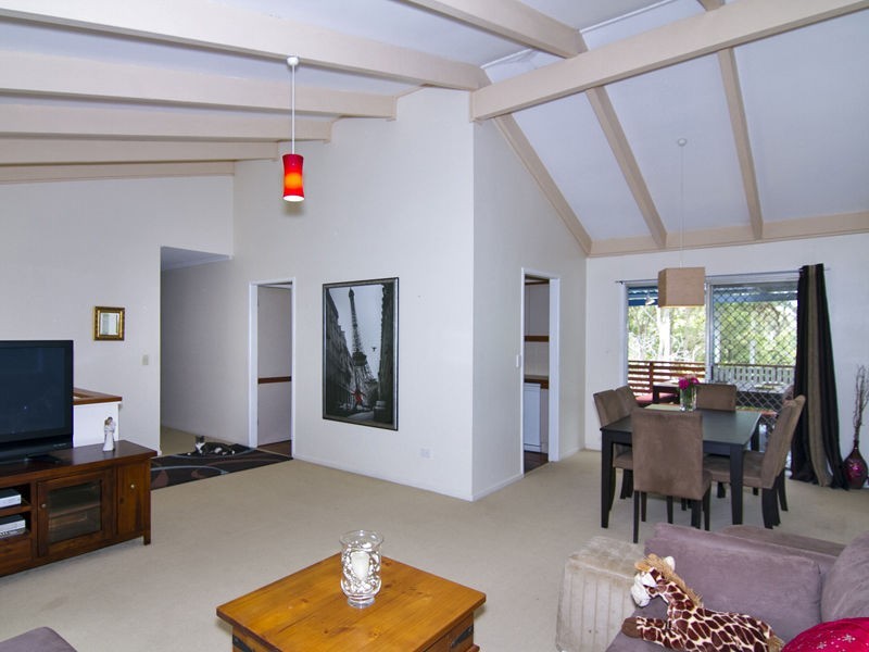 Jamboree Heights QLD 4074