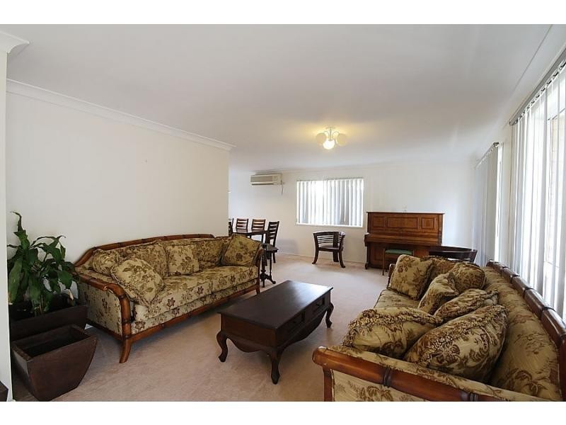 22 Takora Street, Middle Park QLD 4074