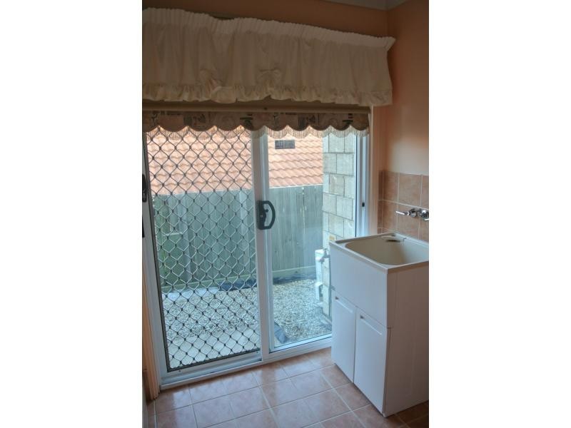 3 Angus Street, Sinnamon Park QLD 4073