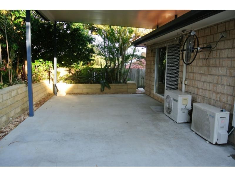 3 Angus Street, Sinnamon Park QLD 4073