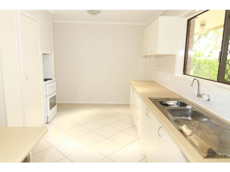 33 Tigris Street, Riverhills QLD 4074