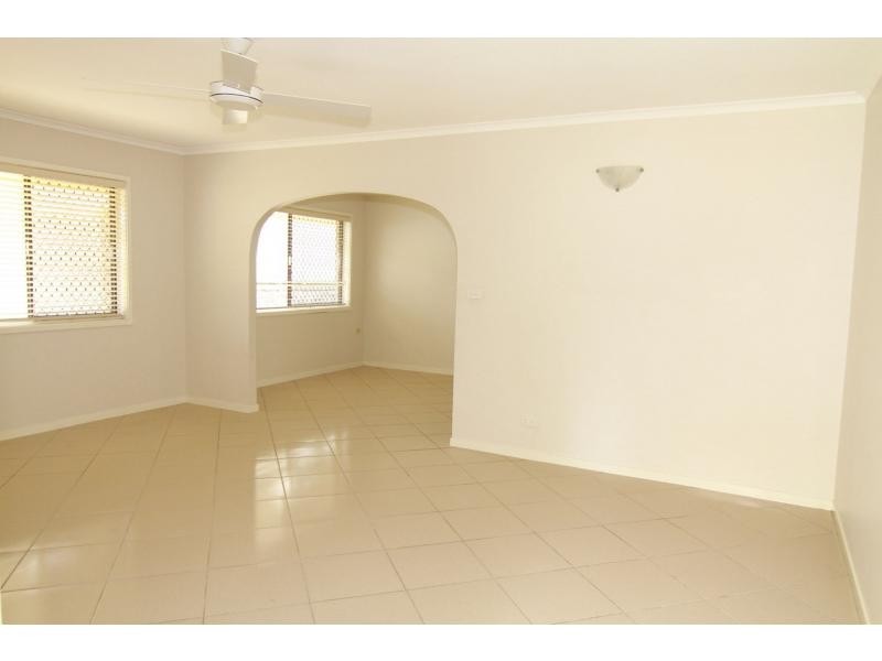 33 Tigris Street, Riverhills QLD 4074