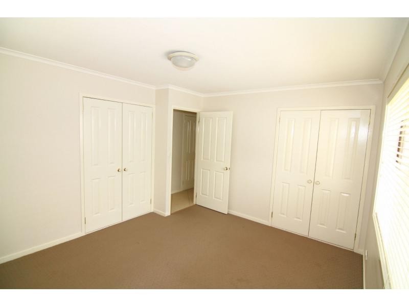 33 Tigris Street, Riverhills QLD 4074