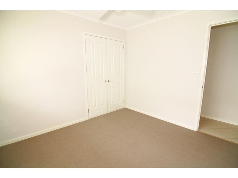 33 Tigris Street, Riverhills QLD 4074