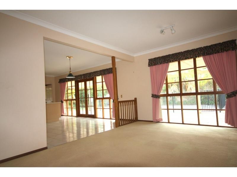 38 Northbrook Street, Sinnamon Park QLD 4073