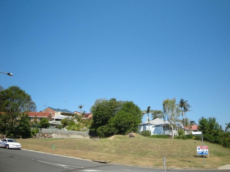 43 Westlake Drive, Mount Ommaney QLD 4074