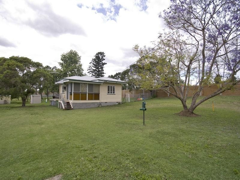 North Booval QLD 4304