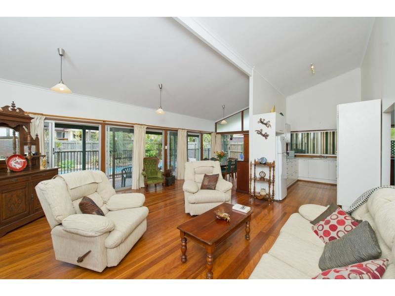 42 Trevi Street, Jindalee QLD 4074