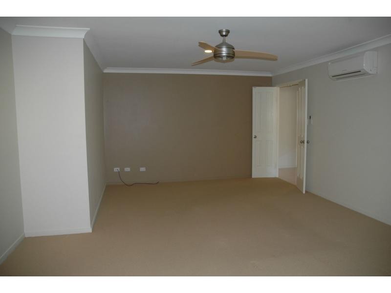 30 Juba Street, Riverhills QLD 4074