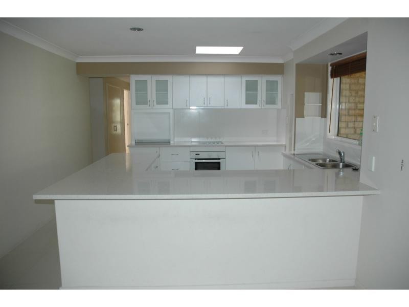 30 Juba Street, Riverhills QLD 4074