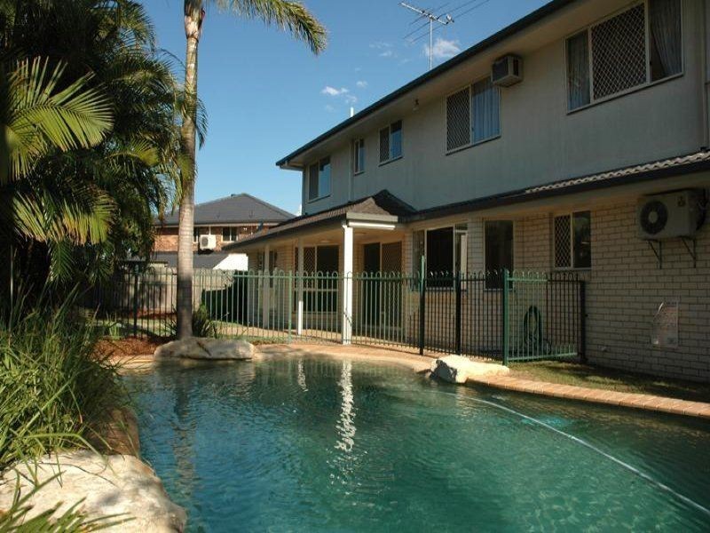26 Mermaid Place, Sinnamon Park QLD 4073