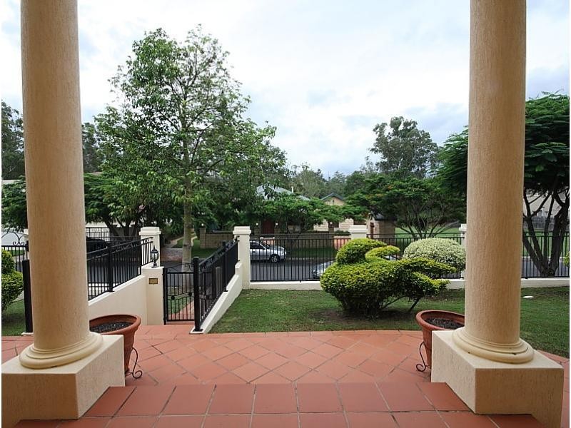 22 Wendouree Crescent, Westlake QLD 4074