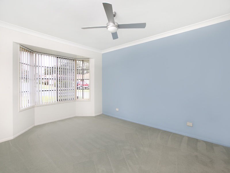 21 Prospect Crescent, Forest Lake QLD 4078