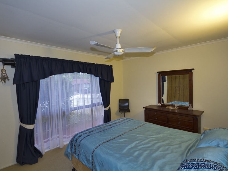 1 Loddon, Riverhills QLD 4074