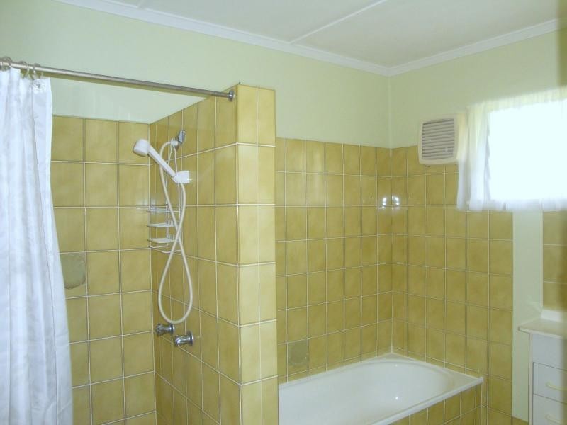 6 Mankinna Street, Jindalee QLD 4074