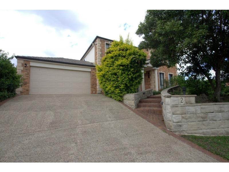 2 Moncrieff Court, Mount Ommaney QLD 4074