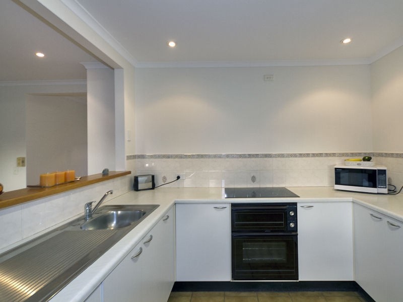 Mount Ommaney QLD 4074