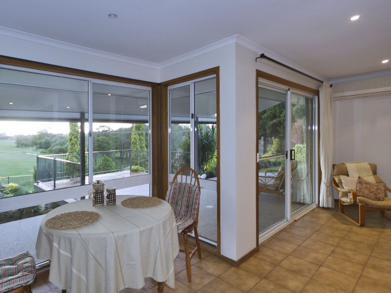 Mount Ommaney QLD 4074