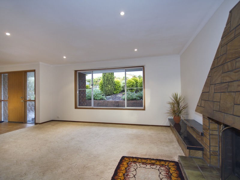 Mount Ommaney QLD 4074