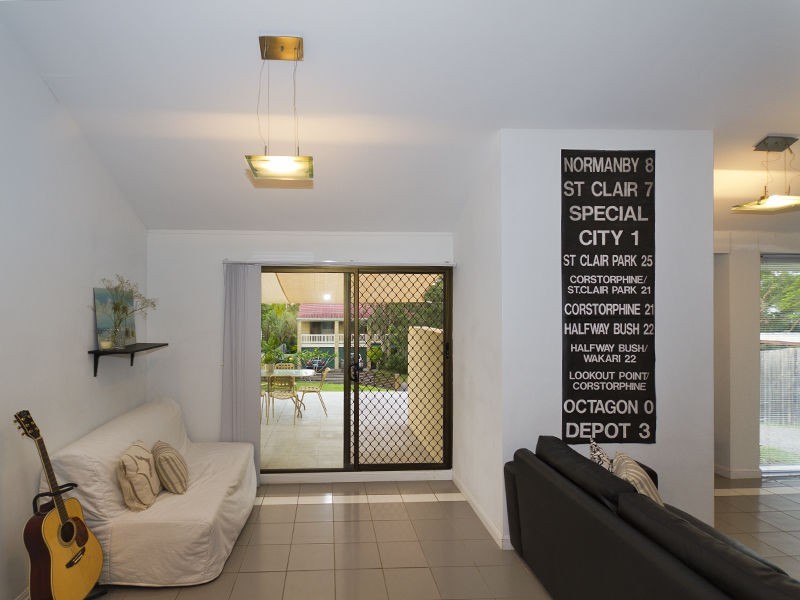 22 Langlo Street, Riverhills QLD 4074