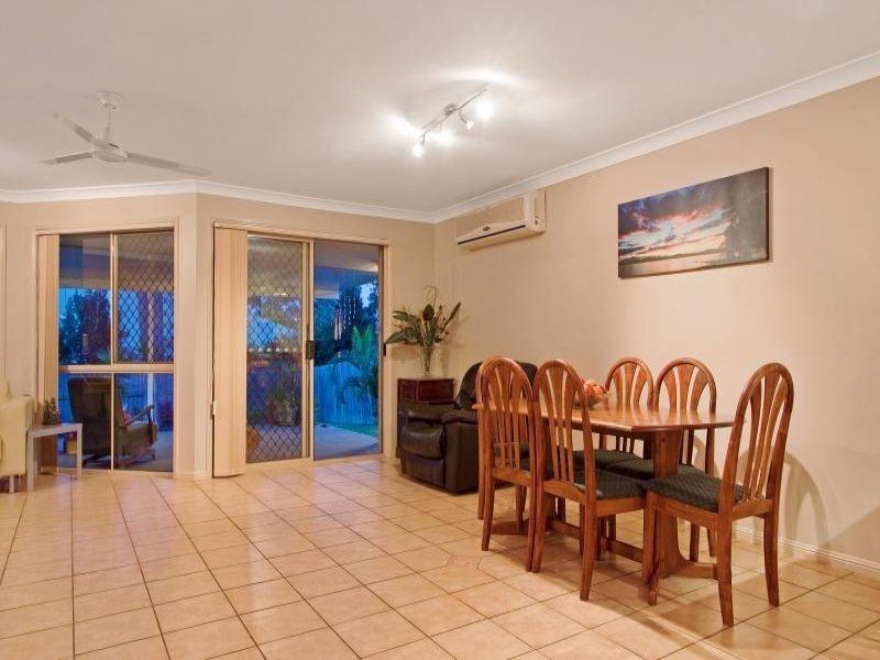 15B Mulgrave Crescent, Forest Lake QLD 4078