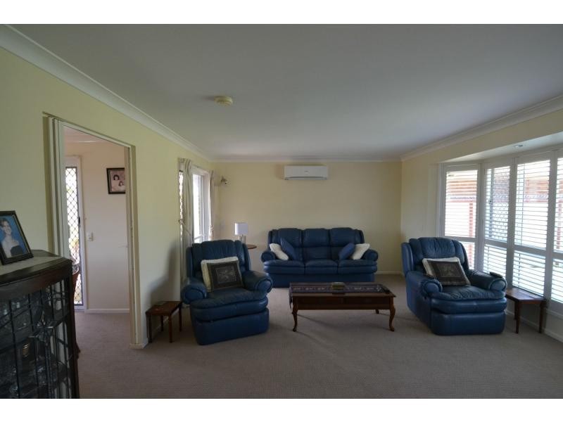 57 Riverhills Road, Middle Park QLD 4074