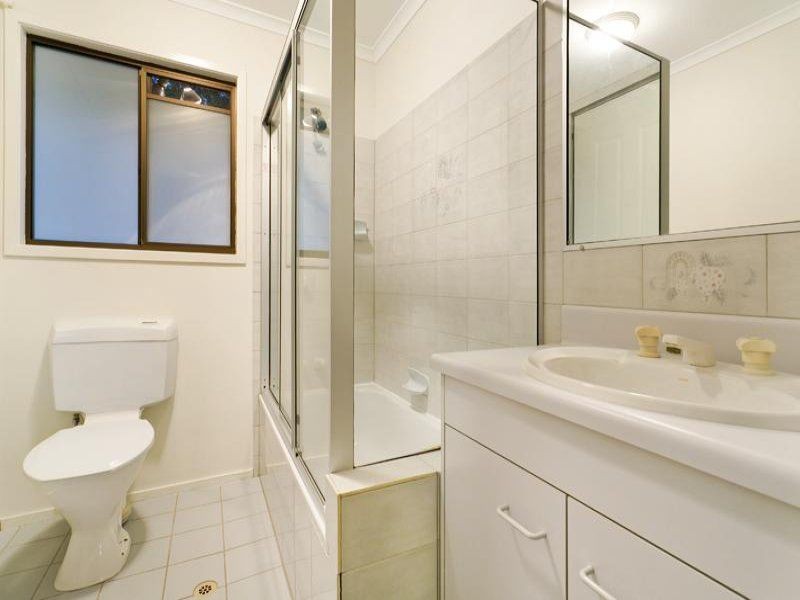 124 Arrabri Avenue, Mount Ommaney QLD 4074