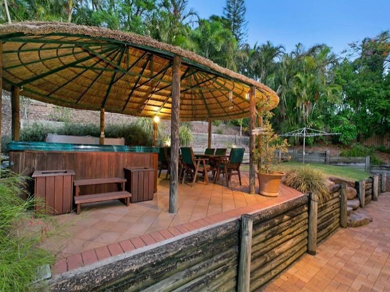 124 Arrabri Avenue, Mount Ommaney QLD 4074