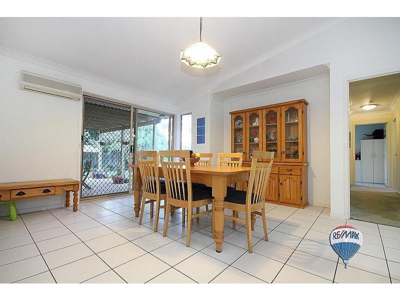 Sinnamon Park QLD 4073