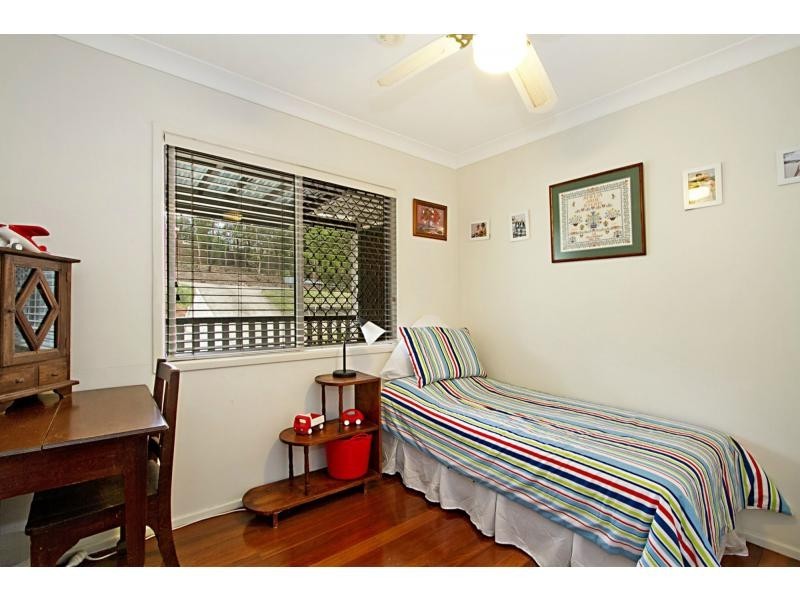 212 Seventeen Mile Rocks Road, Oxley QLD 4075