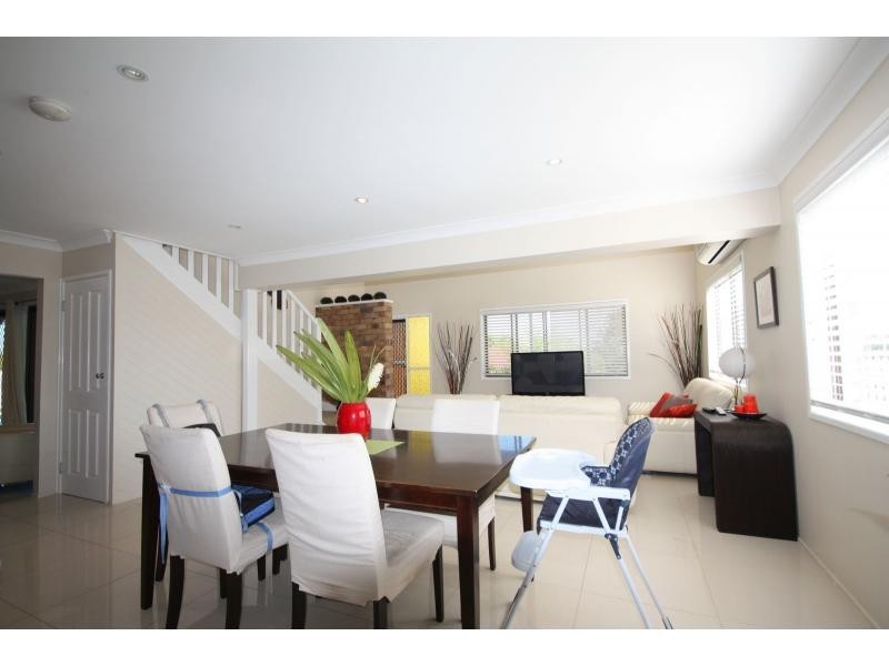 42 Tanglewood Street, Middle Park QLD 4074