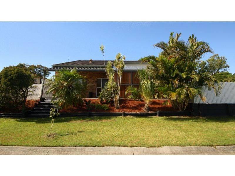 42 Tanglewood Street, Middle Park QLD 4074