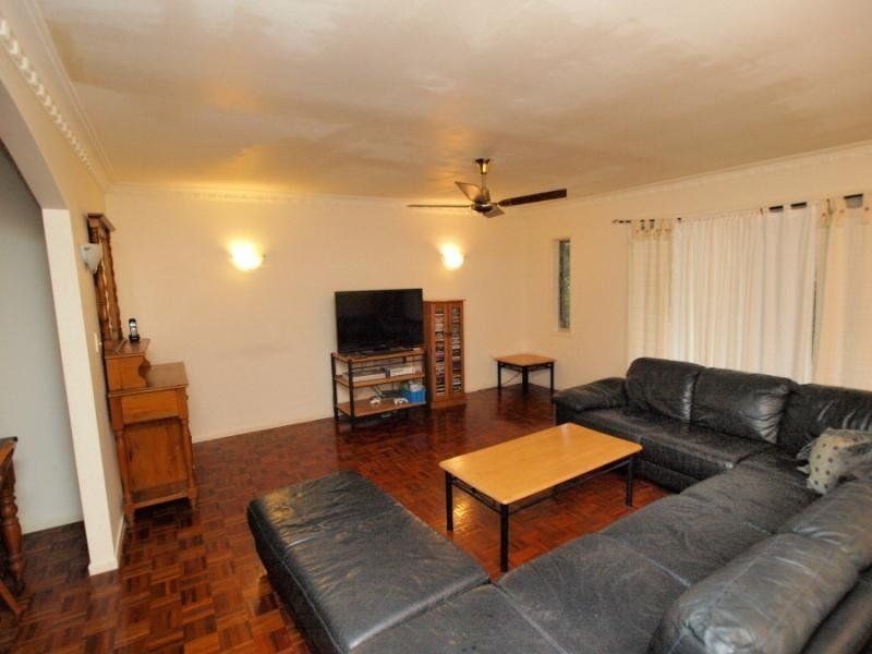 Jindalee QLD 4074