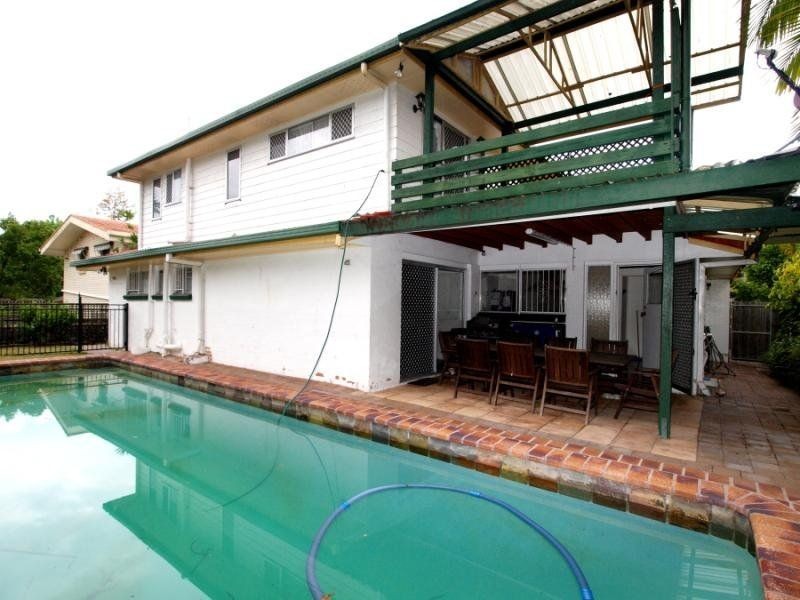 Jindalee QLD 4074