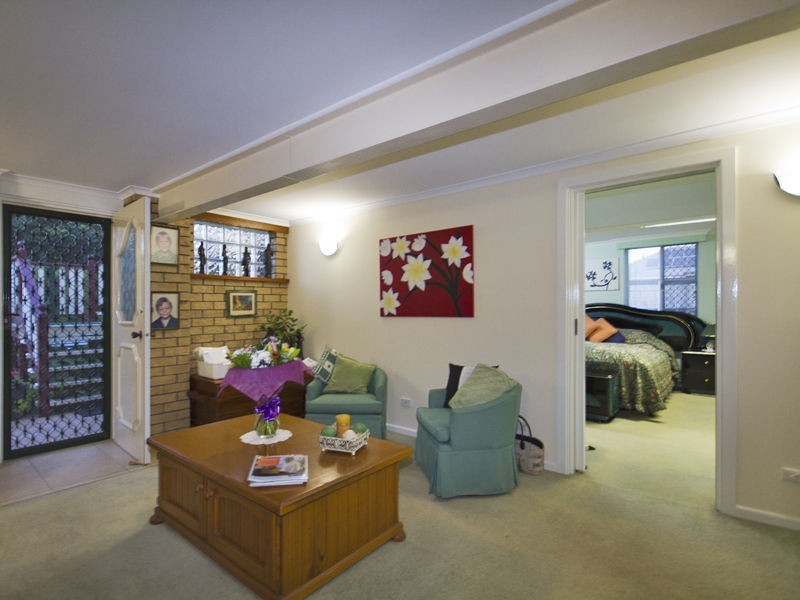15 Cambridge Street, Darra QLD 4076