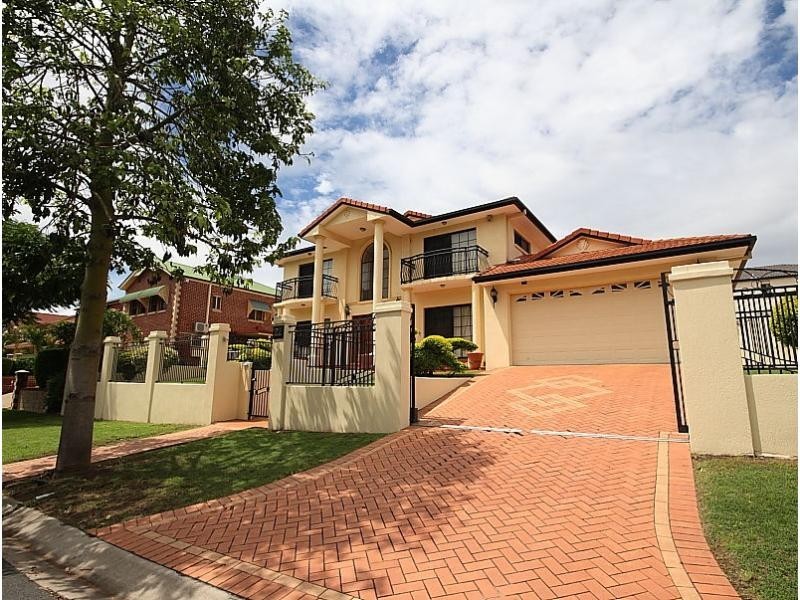 Westlake QLD 4074